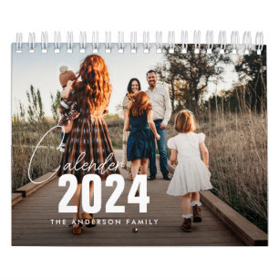 Calendrier élégant script photo de famille 2024
