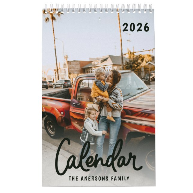 Calendrier Modern Stylish Trendy Script Family Photo Monthly  (Protection)