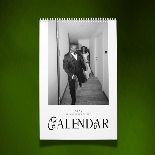 Calendrier Modern Typography Custom Newlyweds Wedding Photo (Créateur téléchargé)