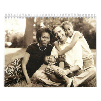 CALENDRIER MURAL LA PREMIÈRE FAMILLE DE L'AMÉRIQUE