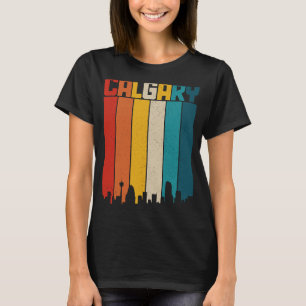 Calgary Alberta Skyline Vintage Retro Canada Canad T-Shirt