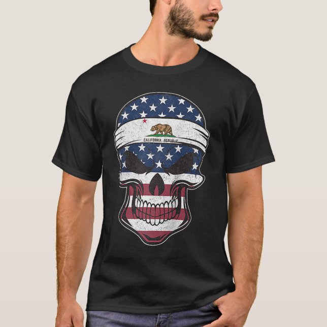 California American Flag Skull  State Flag Califor T-Shirt (Front)