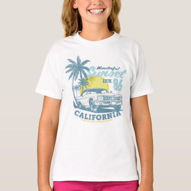 California Beach Vibes Sunset & Car T-Shirt (Front)