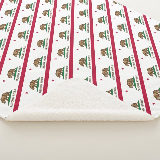 California flag sherpa blanket (3/4)