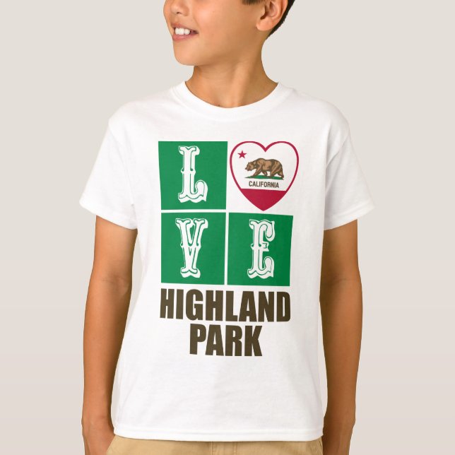 California Republic State Flag Heart Highland Park T-Shirt (Front)