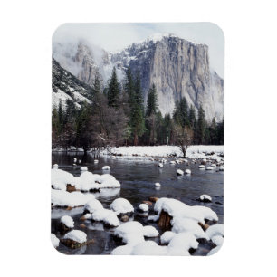 California, Sierra Nevada Mountains, Yosemite 2 Magnet