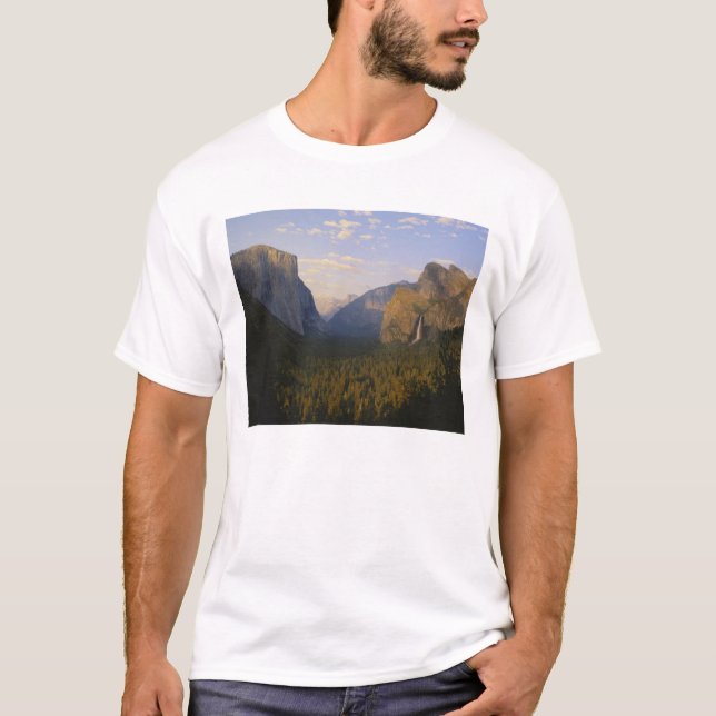 California, Yosemite National Park, Yosemite T-Shirt (Front)