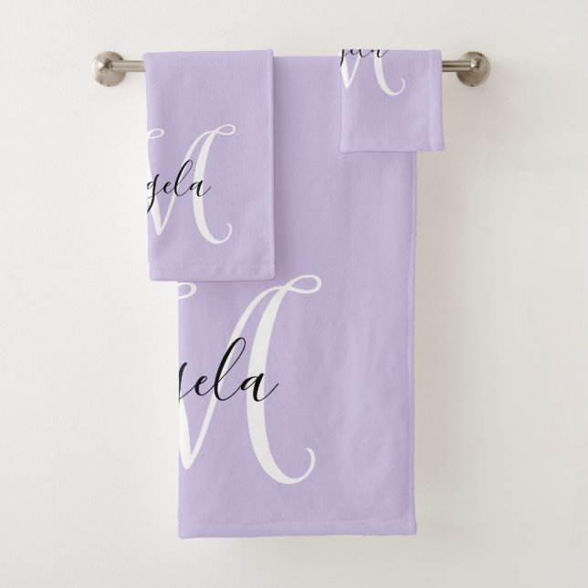 Calligraphie de fille Monogramme Lavande pâle (En situation)