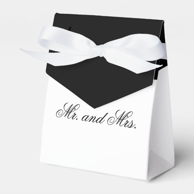 Calligraphy Black Rose Wedding Favor Box (Front Side)