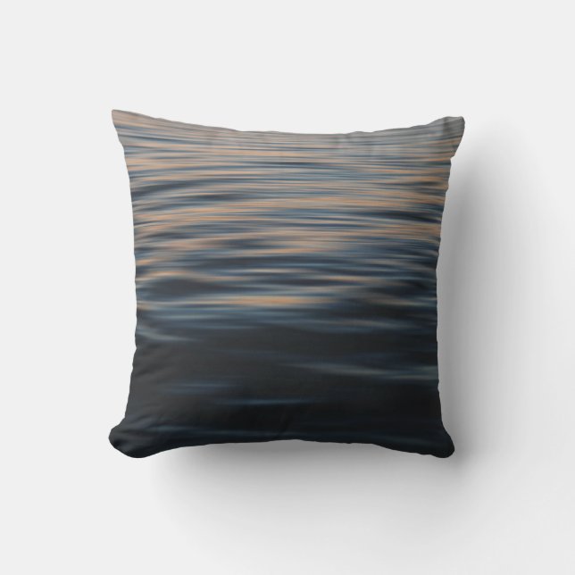 Calm waters throw pillow (Front)