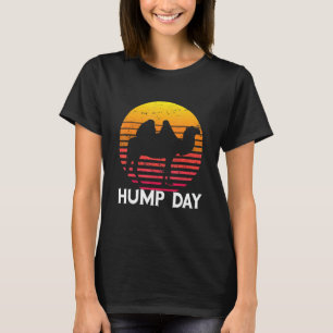 Camel Vintage Retro Sunset Hump Day Arabian Camel T-Shirt