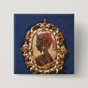 Cameo bearing the profile head 2 inch square button