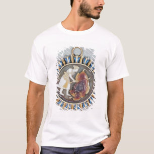 Cameo depicting Emperor Shah Jahan killing lion T-Shirt