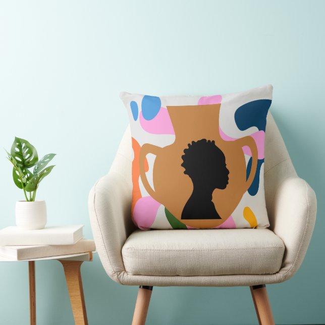 Cameo  throw pillow (Chair)