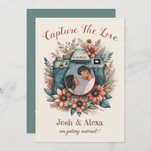Caméra avec faire-part de mariage à fleurs