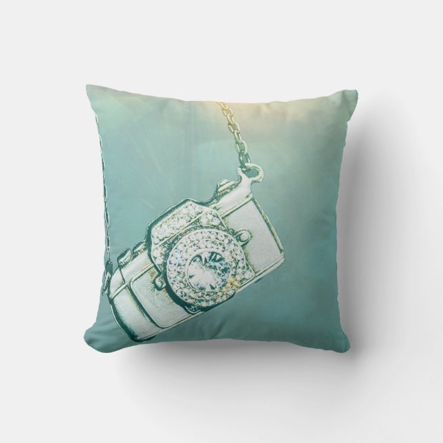 camera'pillows throw pillow (Front)