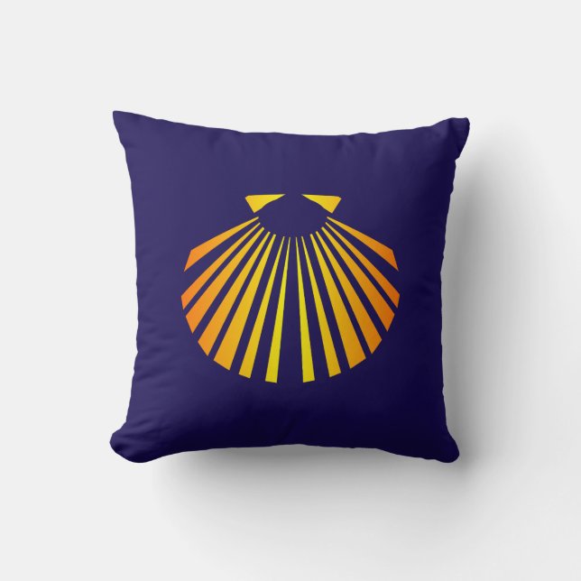 Camino de santiago scallop shell throw pillow (Front)
