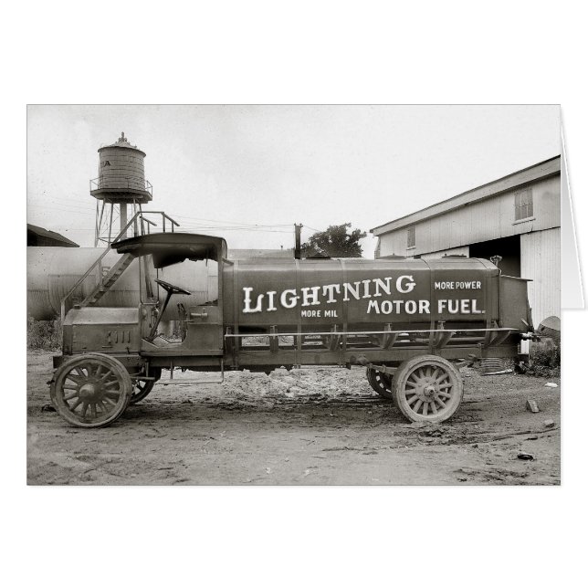 Camion à moteur Lightning, 1920 (Devant horizontal)
