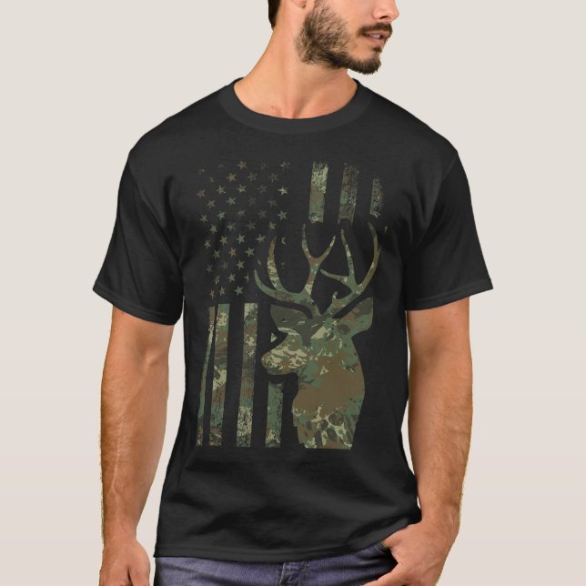 Camo American Flag Buck Hunting Gift for Elk Deer T-Shirt (Front)