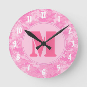 Camo Camoufla ACU rose Monogramme Horloge murale i