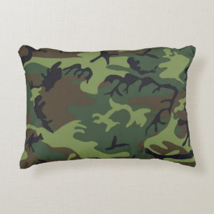 CAMOFLAUGE PATTERN ACCENT PILLOW