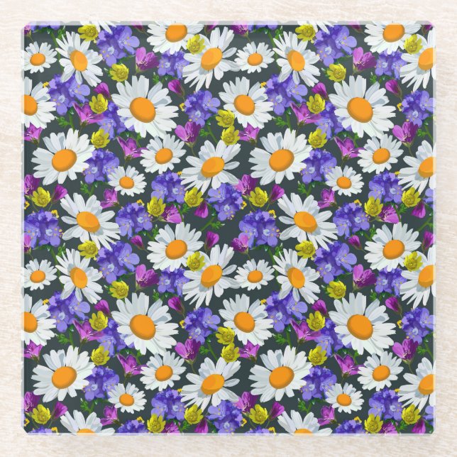 Camomile, wild flowers: seamless pattern. glass coaster (Front)
