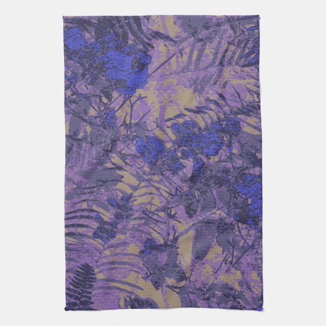 Camouflage against blue flower kitchen towel (Vertical)