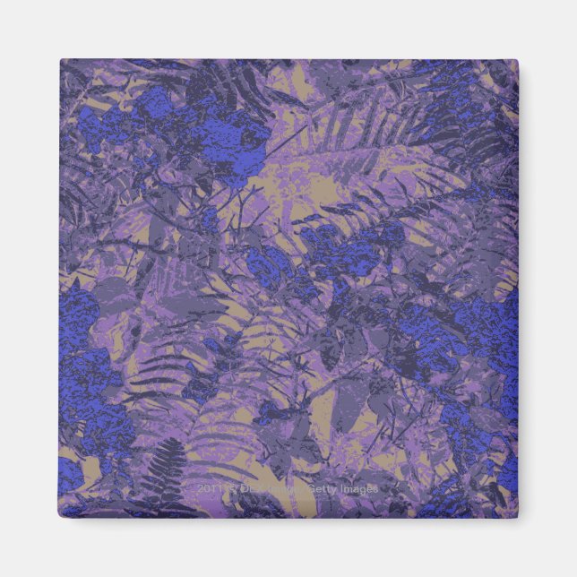 Camouflage against blue flower magnet (Front)