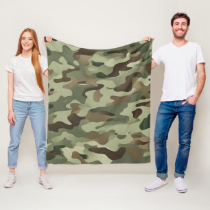 Camouflage design fleece blanket