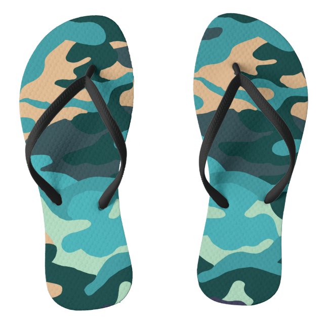Camouflage Pair of Flip Flops (Footbed)