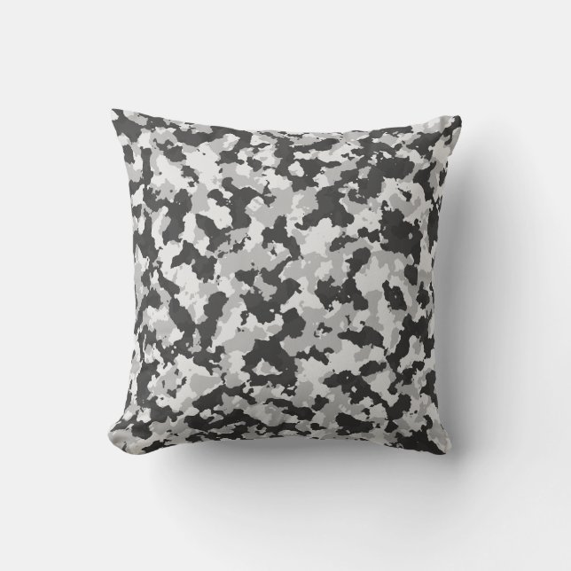 camouflage throw pillow (Front)