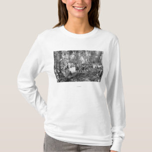 Campers Posing T-Shirt