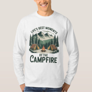 Campfire Moments Vintage Mountain Design Men’s T-Shirt
