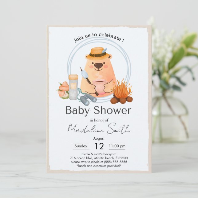 Camping Bonfire Bear Baby Shower Invitation (Debout devant)