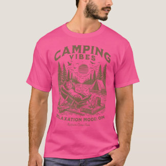 Camping Vibes Funny Cat Campfire Outdoor Nature Lo T-Shirt
