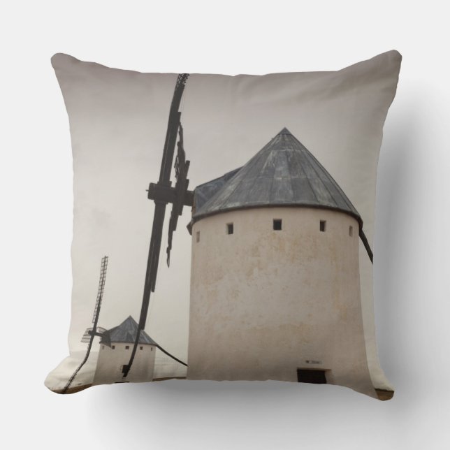 Campo de Criptana, antique La Mancha windmills Throw Pillow (Front)