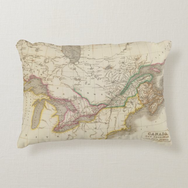 Canada 7 accent pillow (Front)