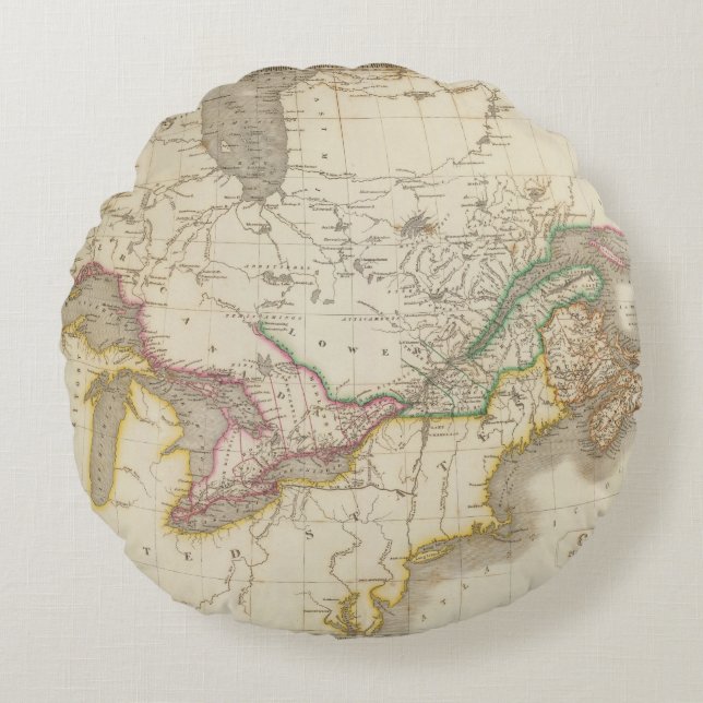 Canada 7 round pillow (Front)