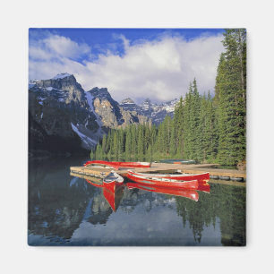Canada, Alberta, Moraine Lake. The glassy Magnet