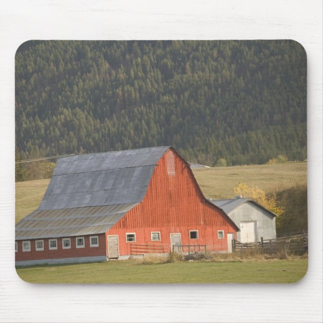 CANADA, British Columbia, Enderby. Red Barn / Mouse Pad (Front)