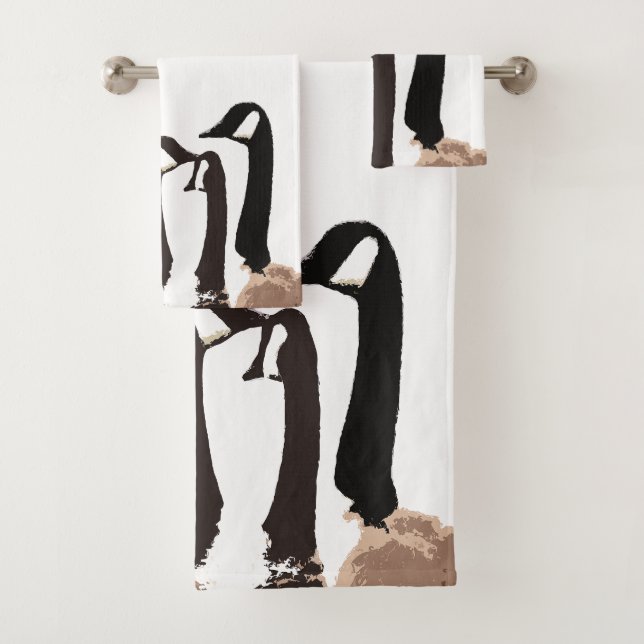 Canada Geese Birds Wildlife Grasses Bath Towel Set (Insitu)