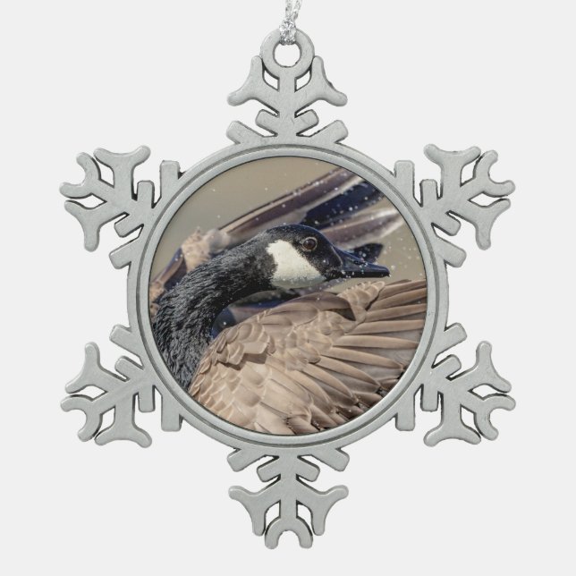 Canada Goose Snowflake Pewter Christmas Ornament (Front)