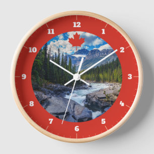 CANADA TRICOLOR FLAG ROUND CLOCK