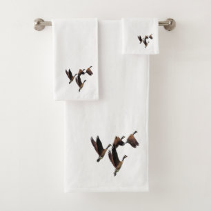 Canadian geese flying in a flock kids design bath towel set