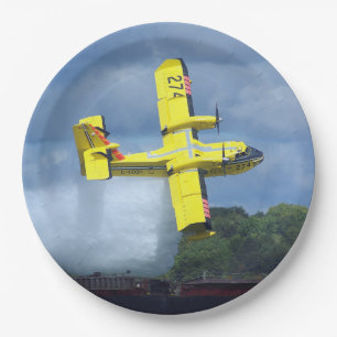 Canadian water bomber 274 paper plate