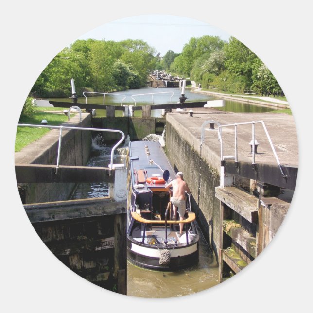 CANAL NARROWBOATS CLASSIC ROUND STICKER (Front)