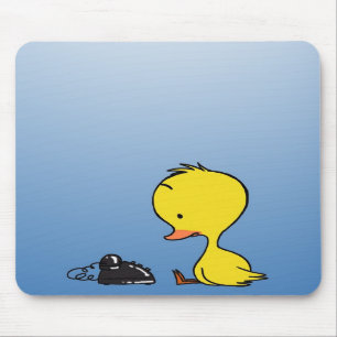 Canard attendant un tapis de souris d'appel