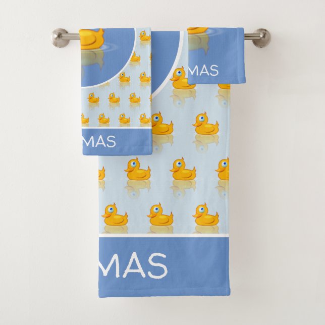 Canard en caoutchouc mignon avec votre nom (En situation)