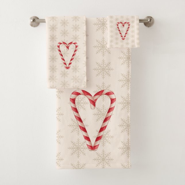 Candy Cane Heart Snowflake Pattern Holiday Bath Towel Set (Insitu)