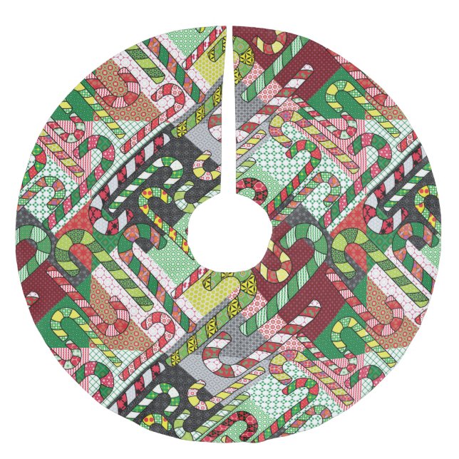 Candy Cane Patchwork Pattern Brushed Polyester Tree Skirt (Front)